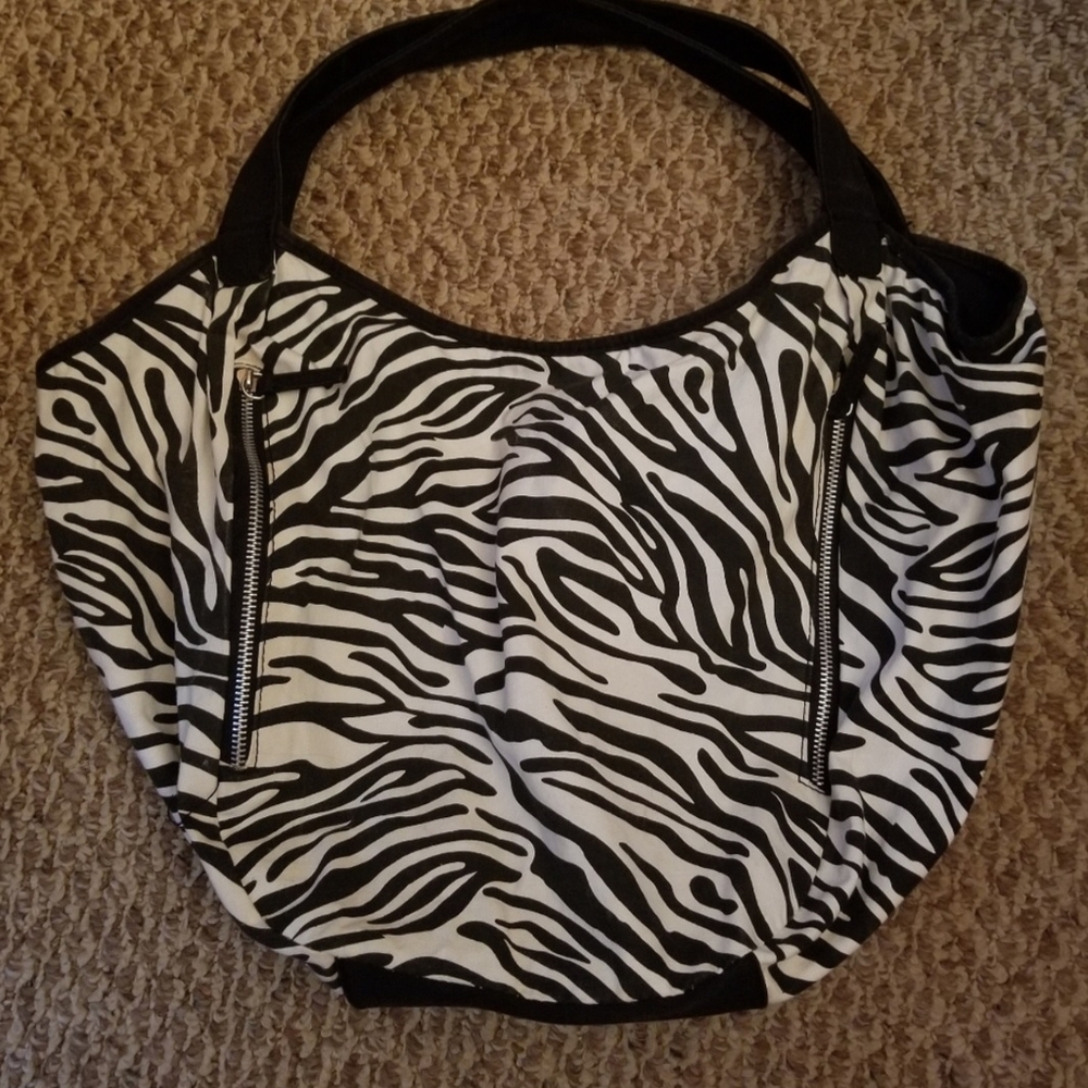 Chic Zebra Pattern Shoulder Bag